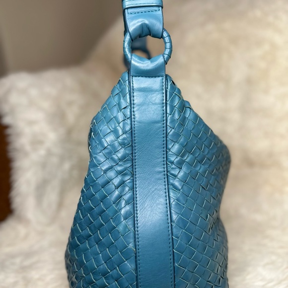 Bottega Veneta Pyramid Intrecciato Nappa Shoulder Bag - Picture 6 of 15